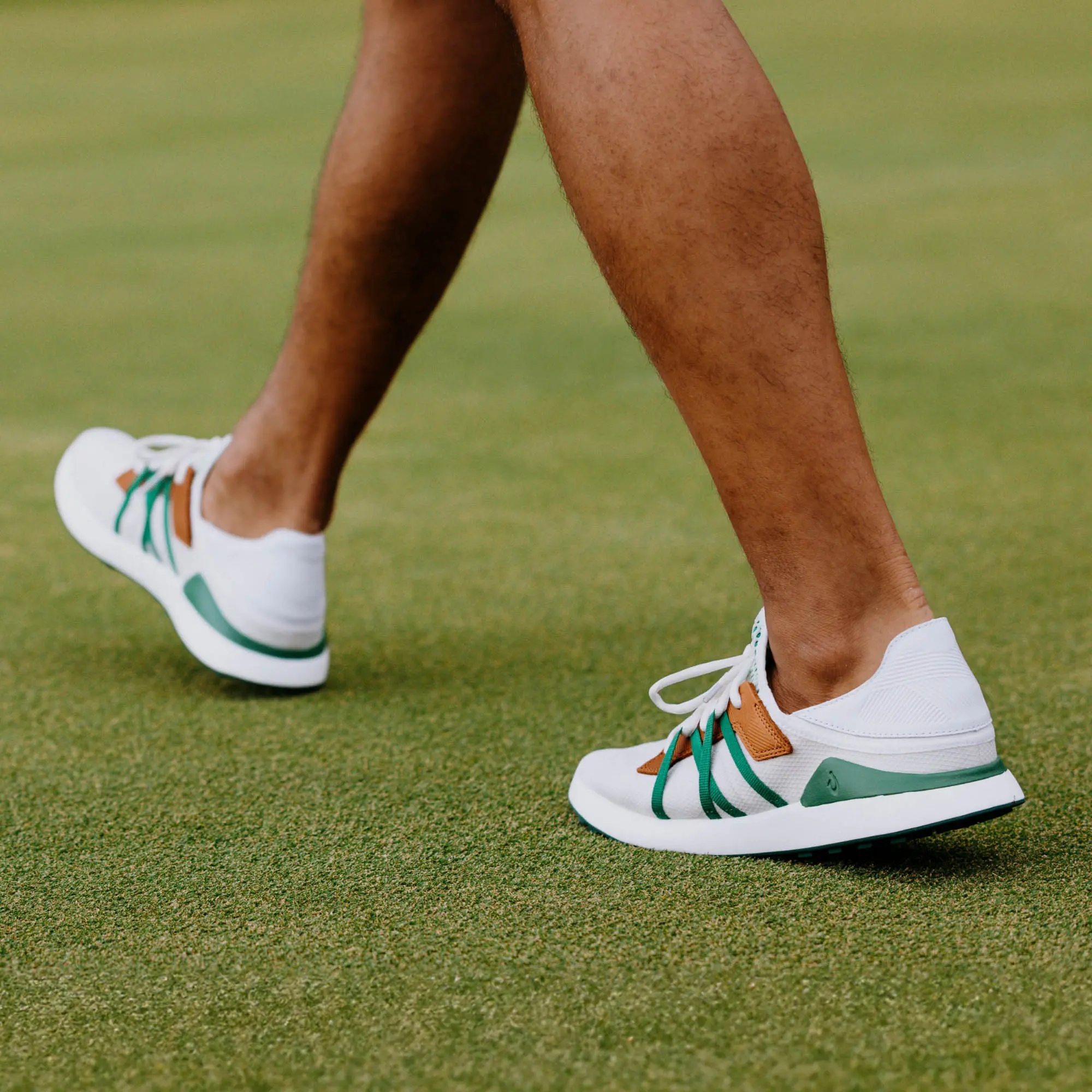 Manele Men's Breathable Golf Shoes - White / Bamboo - Image 2