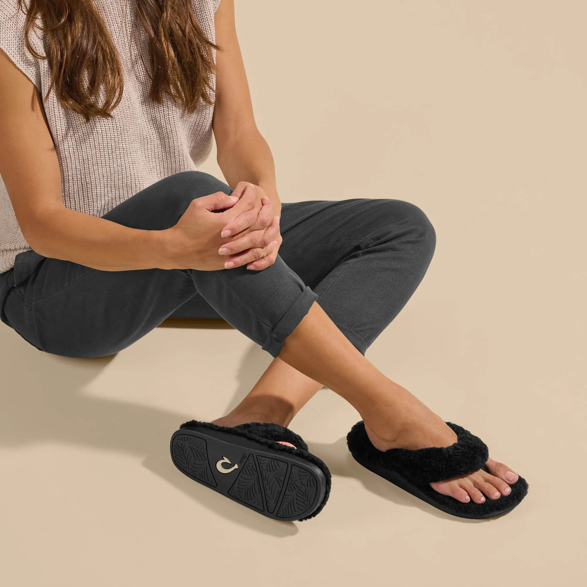 K pe'a Heu Women's Flip Flop Slippers - Black - Image 4