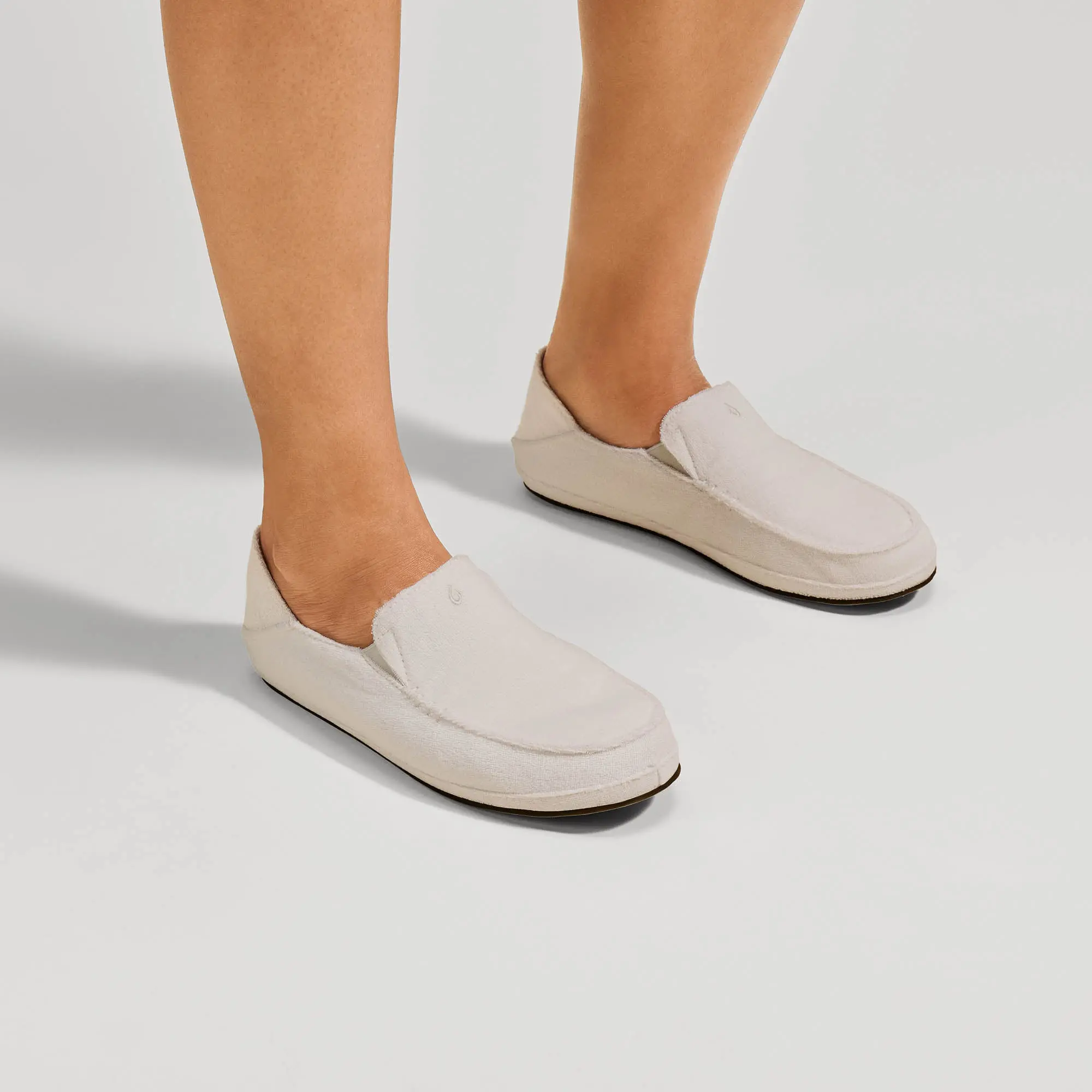 Nohea Hulu - Bone / Bone<br> C OluKai - Image 2