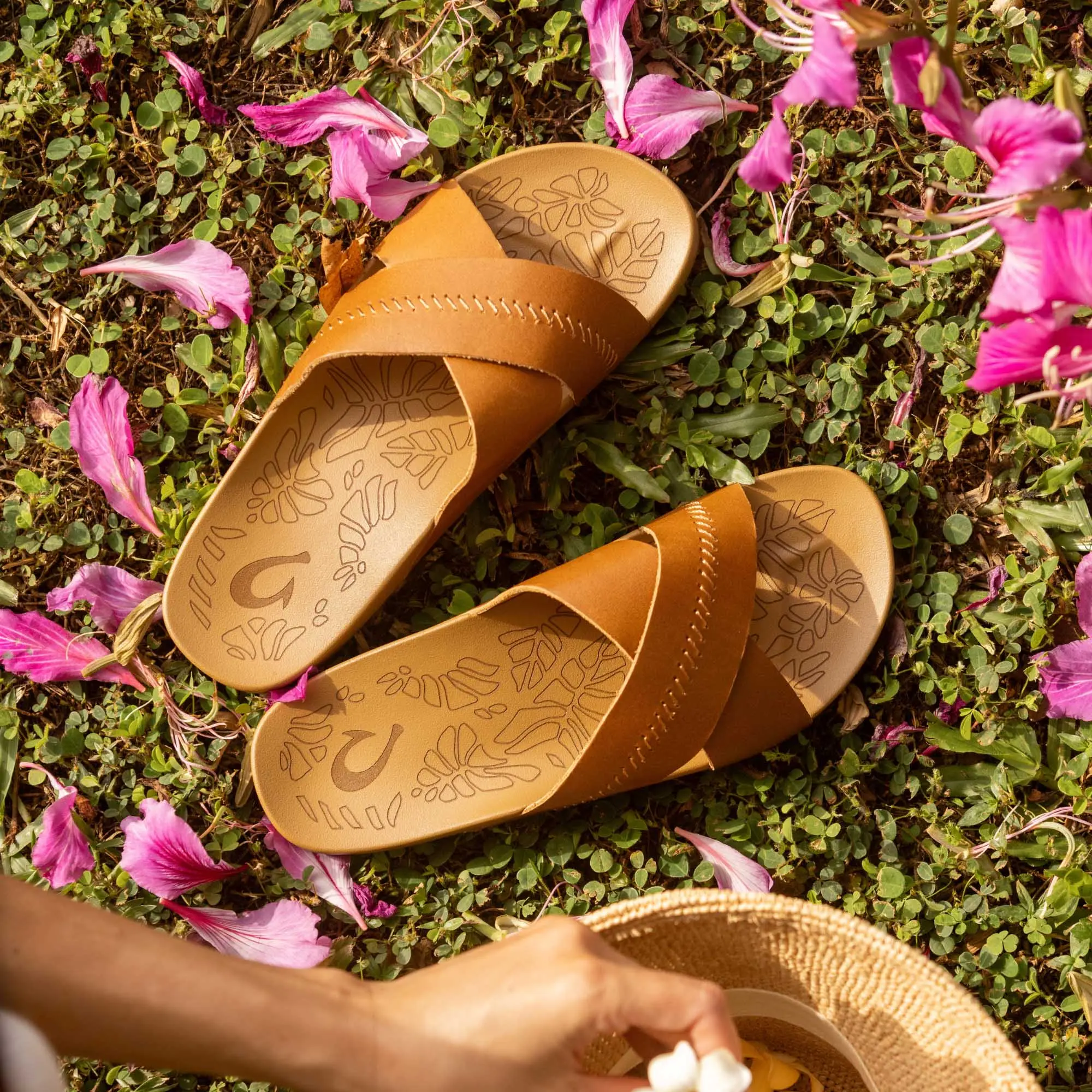 Kipe'a 'Olu Women's Slide Sandals - Sahara - Image 4