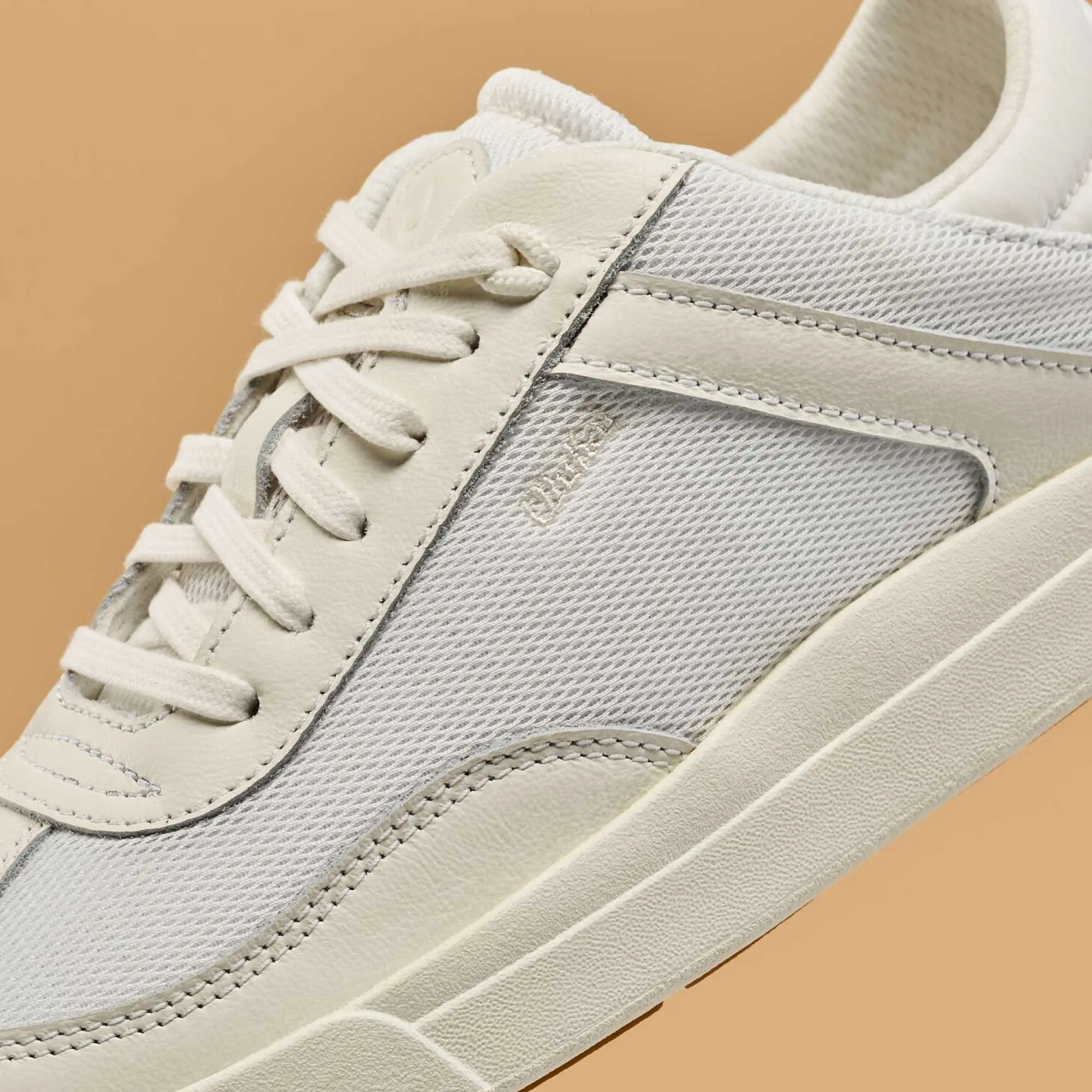 Ha 'upu Hulu Women's Sneakers - Bright White - Image 3